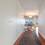 Апартаменты Palace Incl Parking By Sweet *