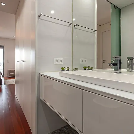 Palace Incl Parking By Sweet Aveiro