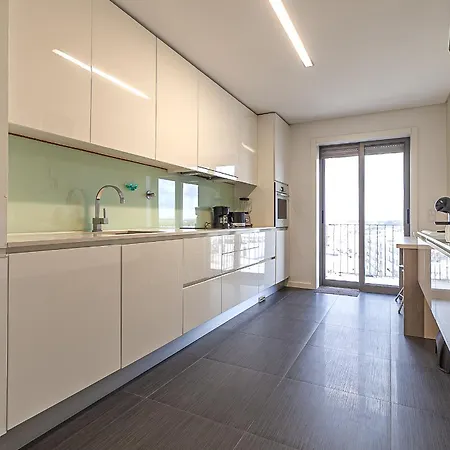 Lejlighed Palace Incl Parking By Sweet Aveiro