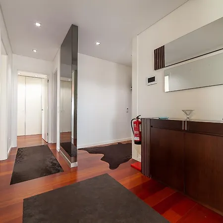 Palace Incl Parking By Sweet * Aveiro