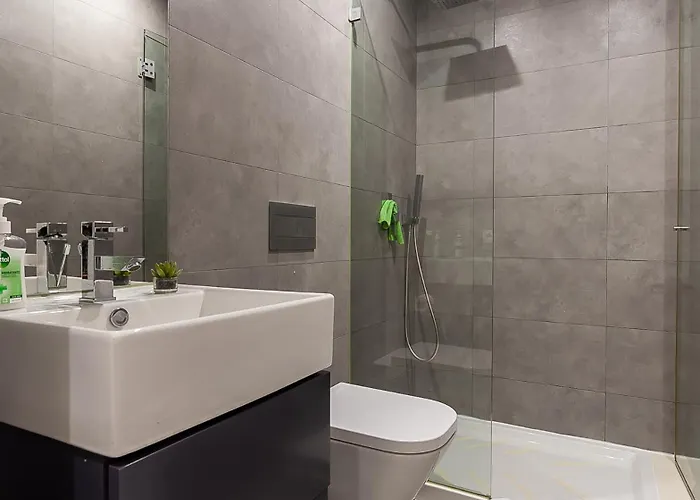 Palace Incl Parking By Sweet * Aveiro