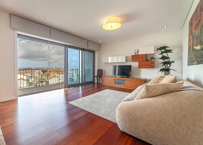 Palace Incl Parking By Sweet