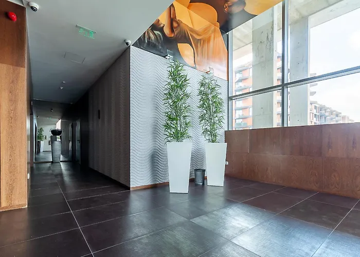 Palace Incl Parking By Sweet